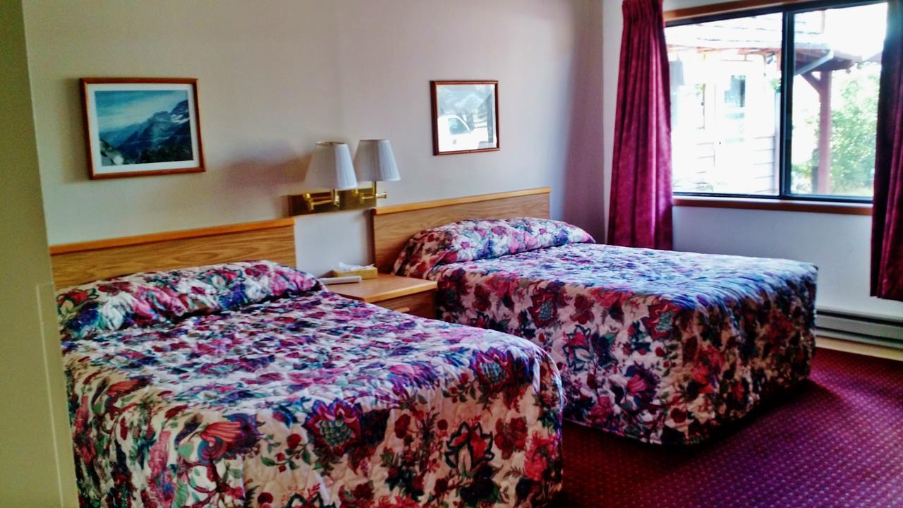 East Glacier Motel & Cabins East Glacier Park Village Εξωτερικό φωτογραφία
